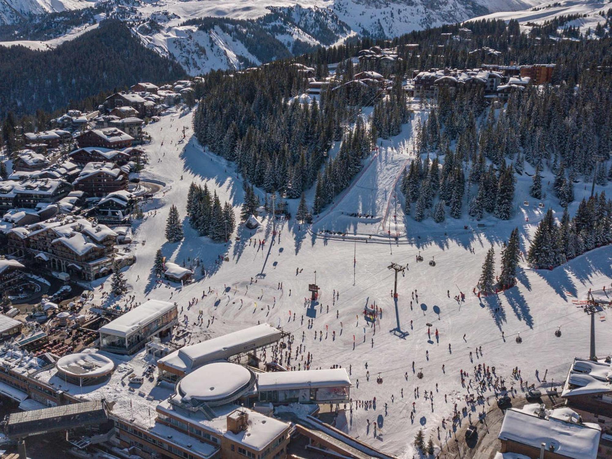 Appartement Contemporain Avec Sauna, Cheminee Et Parking Au Centre De Courchevel 1850 - Fr-1-564-35 Exterior photo